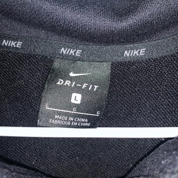 Men’s Nike 1/4 zip - Picture 3 of 3